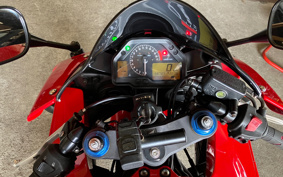 HONDA CBR600RR 2005 PC37