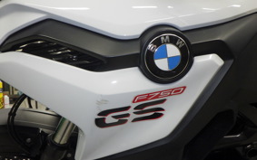 BMW F750GS 2019