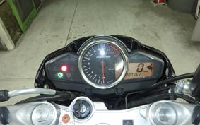 SUZUKI GSR250 2025