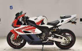 HONDA CBR1000RR 2004 SC57