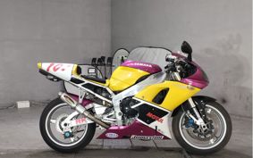 YAMAHA YZF-R1 1999 RN01