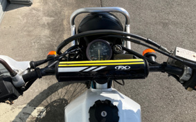 SUZUKI DJEBEL200 SH42A