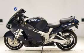 SUZUKI GSX-1300R HAYABUSA 2001