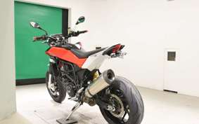 HUSQVARNA NUDA900R 2013