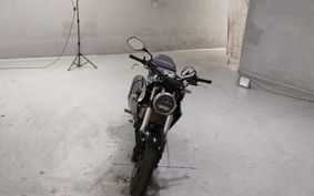 HONDA CB250R MC52
