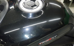 TRIUMPH TRIDENT 660 2021