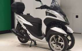 YAMAHA TRICITY 125 SE82J