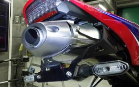 HONDA CBR600RR 2025 PC40