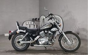 YAMAHA VIRAGO 250 3DM