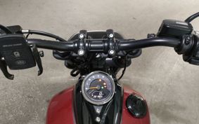 HARLEY FXFBS1870 YLK