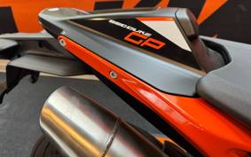 KTM 890 DUKE GP TU940