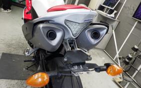 YAMAHA YZF-R1 2010