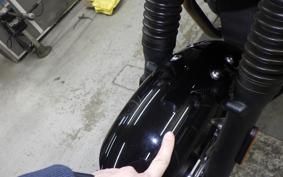 TRIUMPH STREET TWIN 2023