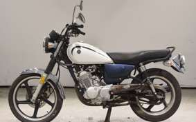 YAMAHA YB125SP