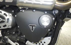 TRIUMPH SCRAMBLER 1200 XE 2021