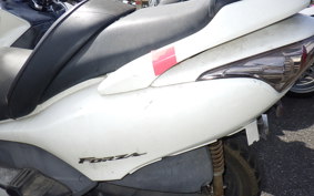 HONDA FORZA X MF08