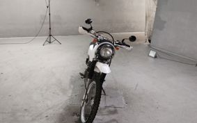 SUZUKI DJEBEL200 SH42A