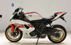 YAMAHA YZF-R7 2022 RM39J