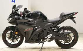 YAMAHA YZF-R25 2002 RG43J