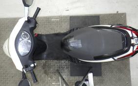 YAMAHA AXIS 125 TREET