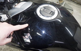 SUZUKI GSR250