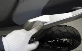 HONDA X-ADV 750 RC95