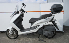 YAMAHA MAJESTYS SG28J