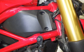 DUCATI STREETFIGHTER S 2013