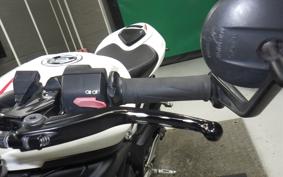 TRIUMPH STREET TRIPLE RS 2019