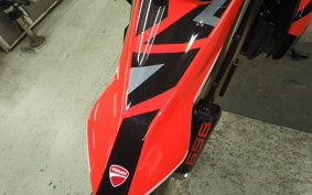 DUCATI HYPERMOTARD 698 2025