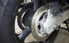 SUZUKI Vｽﾄﾛｰﾑ650 2004