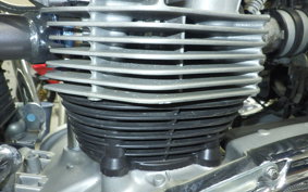 TRIUMPH BONNEVILLE T100 2005