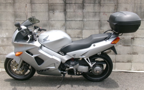 HONDA VFR800 2001 RC46