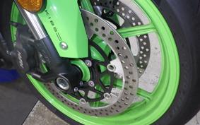 KAWASAKI NINJA ZX-6R A 2025 ZX636J