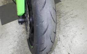 KAWASAKI ZX 10 NINJA R 2011