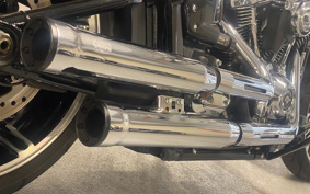 HARLEY FXBRS 2018 YHK