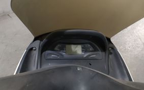 YAMAHA MAJESTY 125 SE27