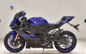 YAMAHA YZF-R6 2019