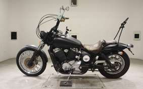 HONDA SHADOW 400 SLASHER 2000 NC40