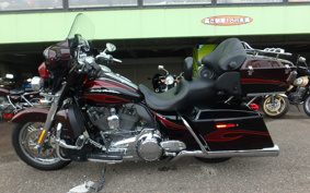 HARLEY HARLEY FLHTCUSE1800CVO 2013 PR8