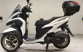 YAMAHA ﾄﾘｼﾃｨ125 SE82J