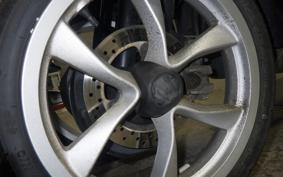 YAMAHA TRICITY 125 1981 SE82J