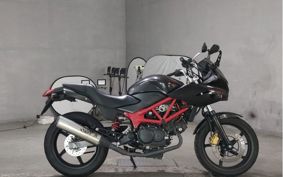 HONDA VTR 250 F MC33