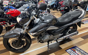 SUZUKI GSR250 GJ55D