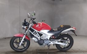 HONDA VTR 250 MC33