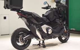 HONDA X-ADV 750 2026 RH21