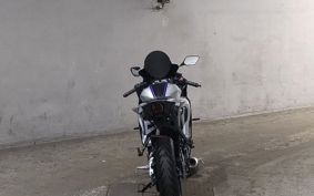 YAMAHA YZF-R15M RG67