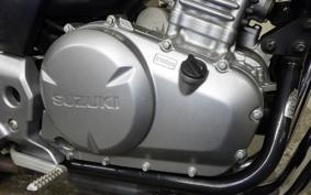 SUZUKI GSR250 2019