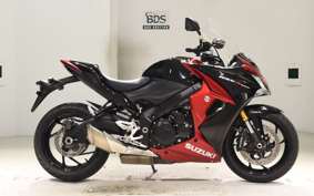 SUZUKI GSX-S1000F 2015