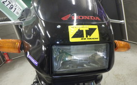 HONDA CB400SF VERSION R 1995
